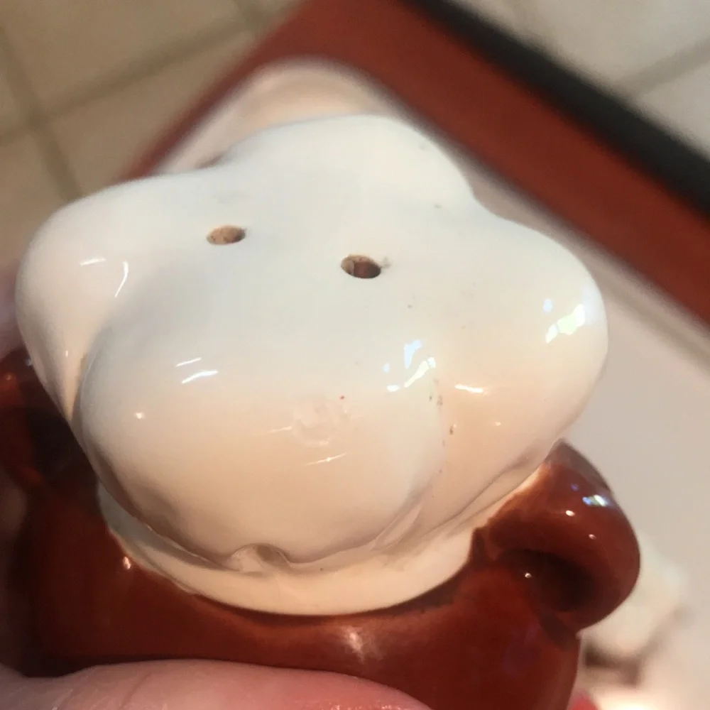 B&D Chef Teddy Bear Salt Pepper Shakers